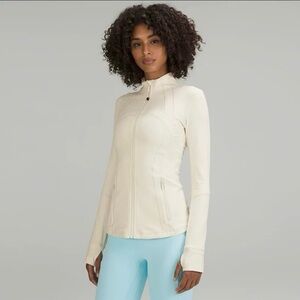 Lululemon Define/ Luon/ White Opal/ Size 8